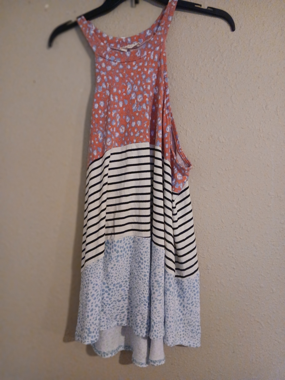 1.4.3. Story by Line Up Pink Patterned Colorblock Tank Top